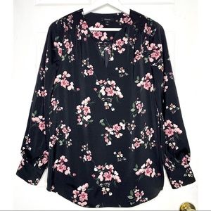 Puffy sleeve floral print blouse from RW & CO.